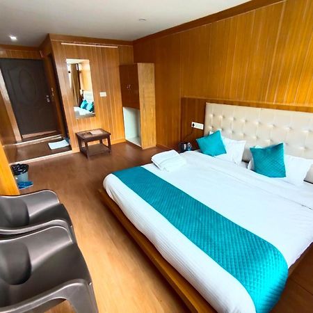Sleeping Beauty Hotel Moutain View Property Joshīmath Exterior foto