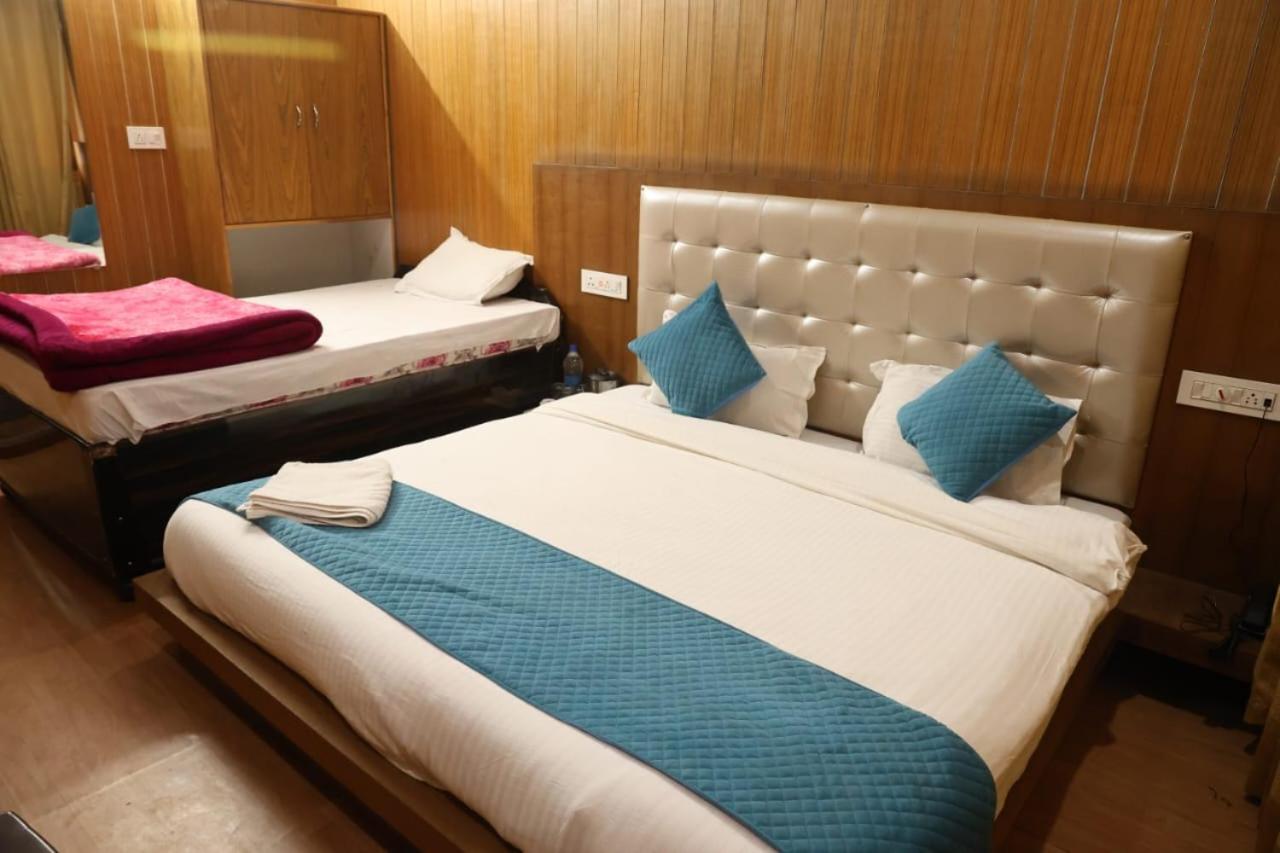 Sleeping Beauty Hotel Moutain View Property Joshīmath Exterior foto